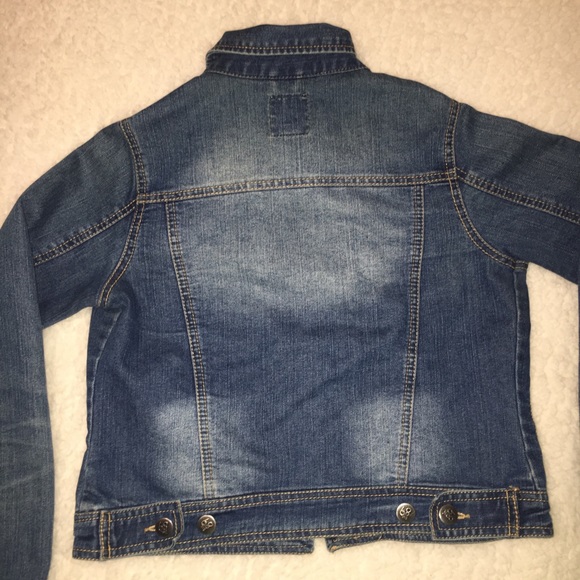 Denim jacket🦋 - Picture 2 of 5